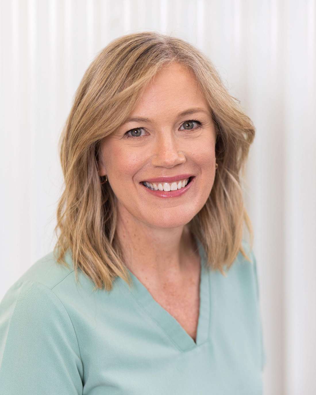 Dr Lyndall Gourlay Dentist Norwest